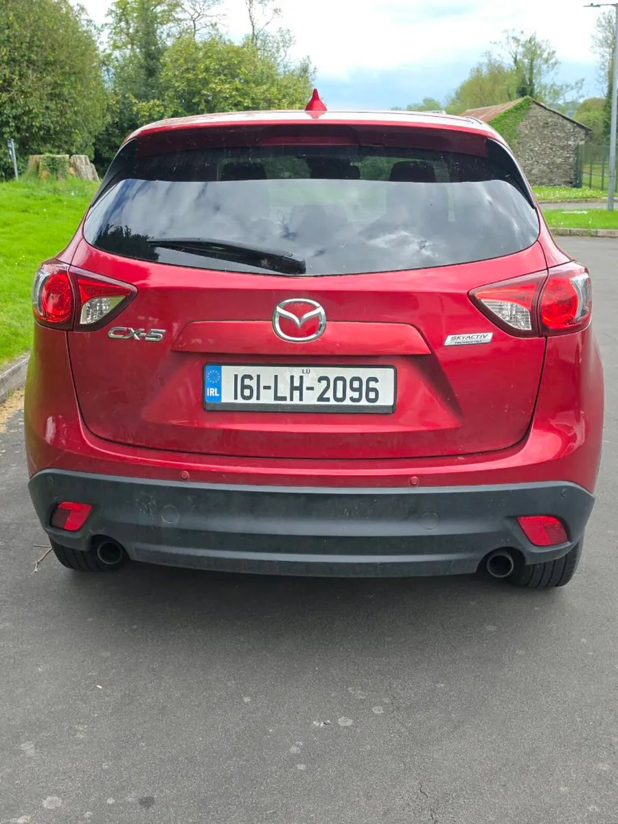 Car - Image 4