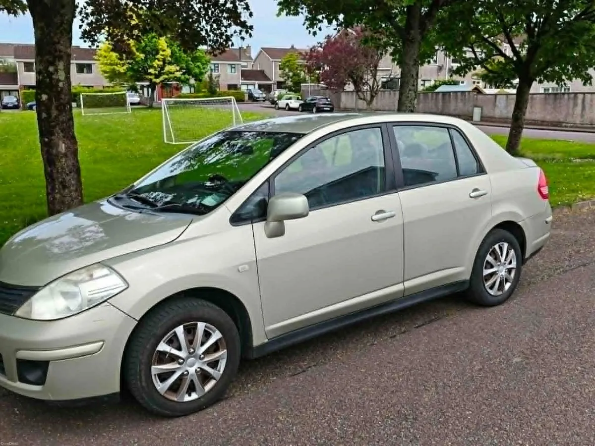 Nissan Tiida 2007 - Image 2