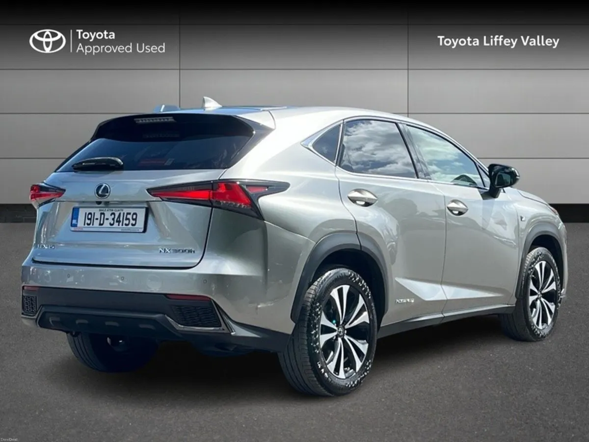 Lexus NX LEXUS NX 300h AWD F-SPORT - Image 2
