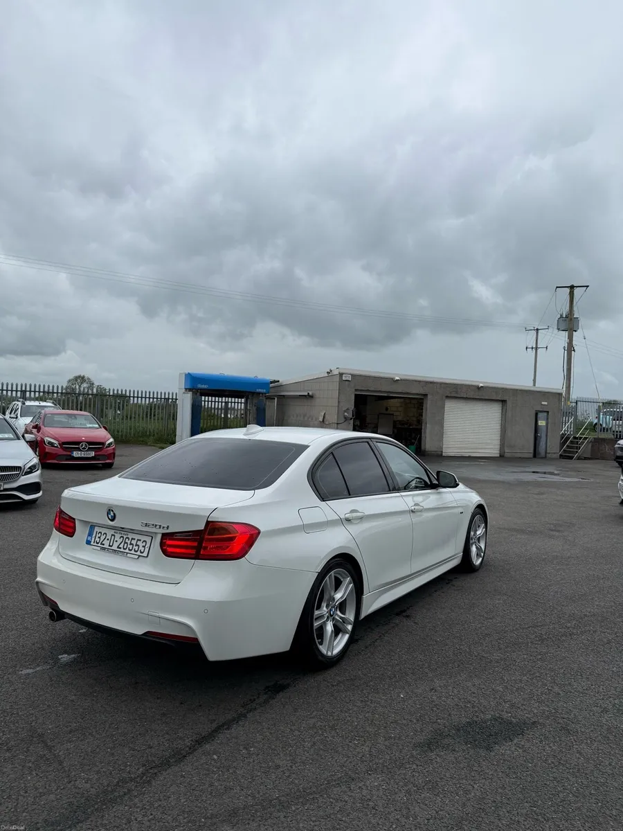 BMW 320D - Image 4