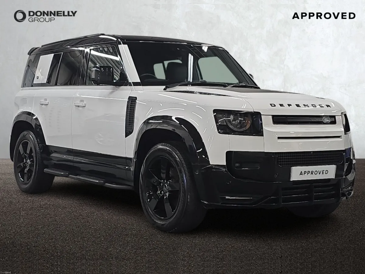 Land Rover Defender Diesel Estate X-Dynamic HSE - Image 1