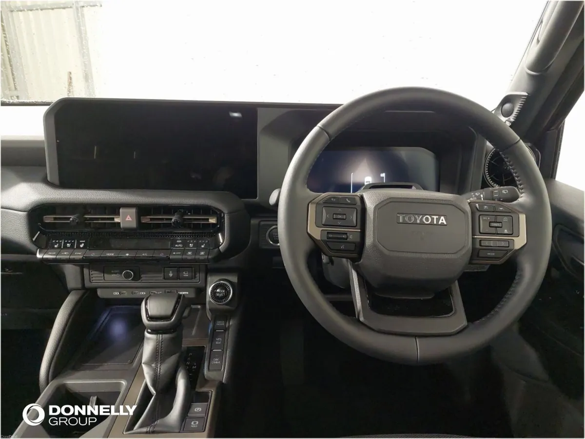 Toyota Land Cruiser Diesel Sw Invincible - Image 6