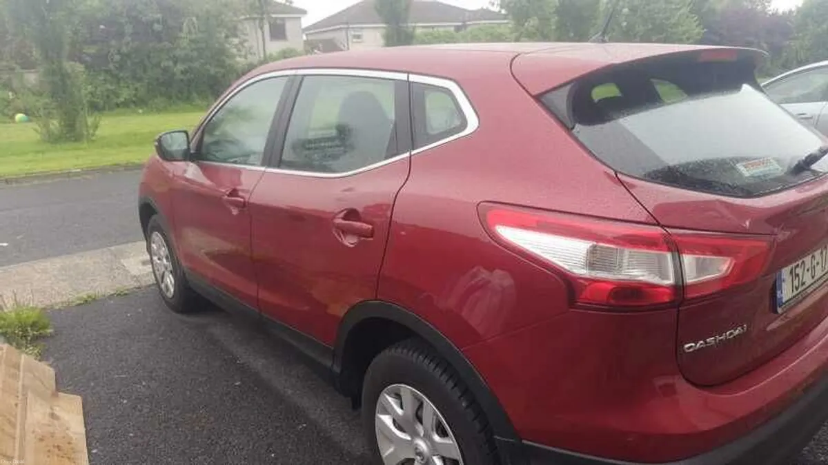 2015 Nissan Qashqai - Image 3