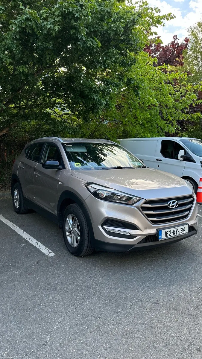 Hyundai Tucson 2016 1.7 diesel 74.5k milese - Image 3
