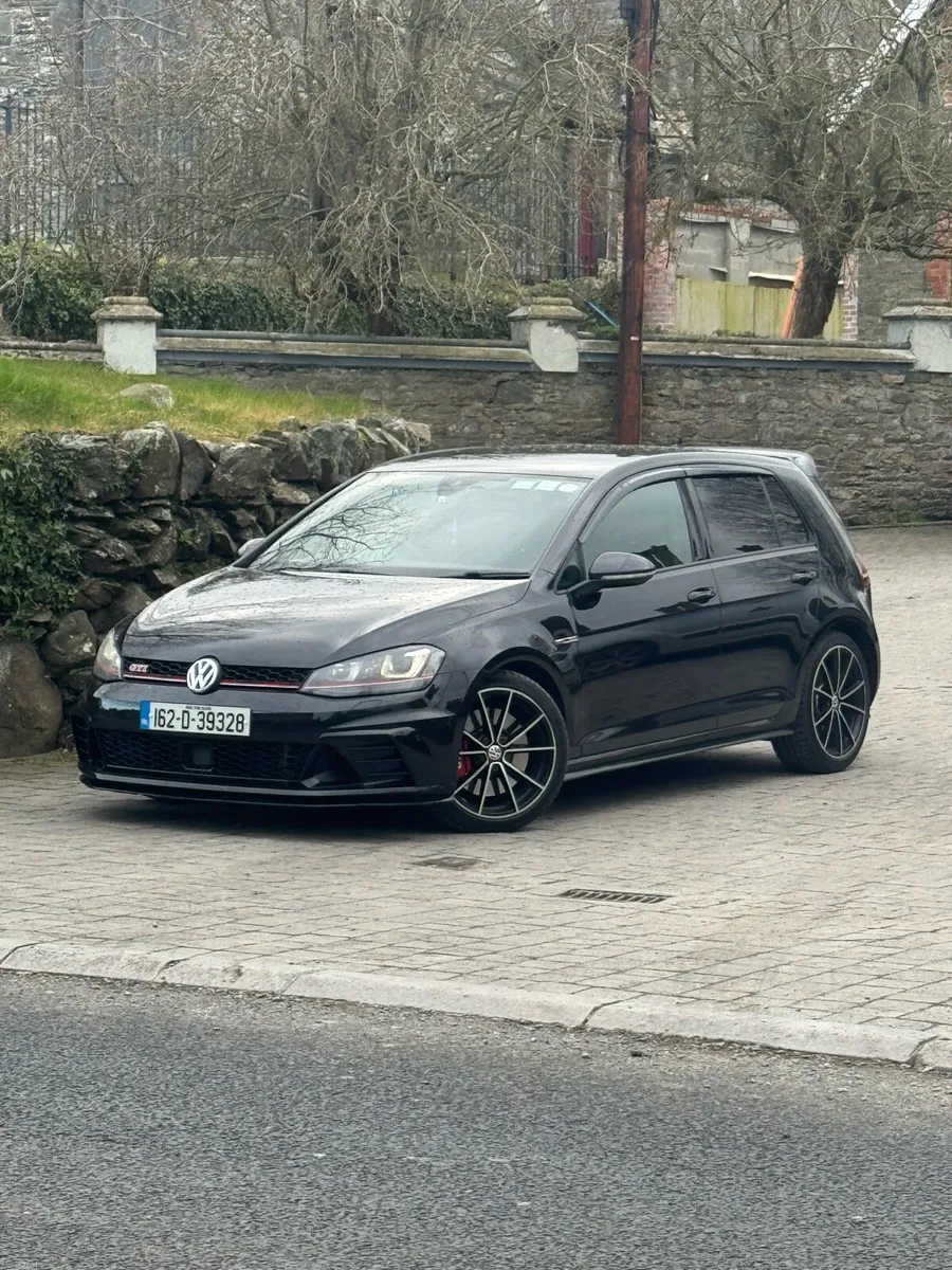 Volkswagen Golf GTi Clubsport DSG - Image 1