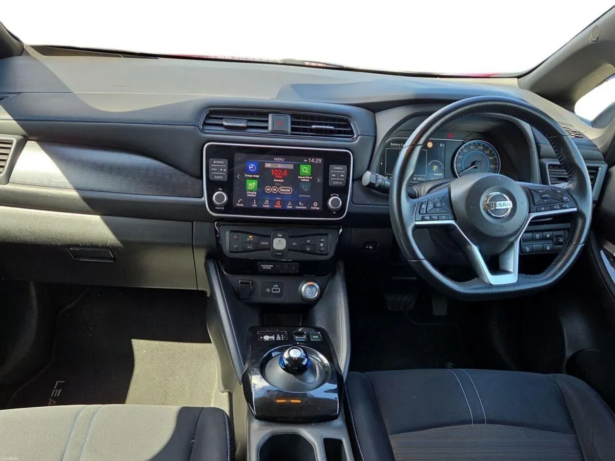 Nissan Leaf Leaf SV Premium 40 kWh - Image 2