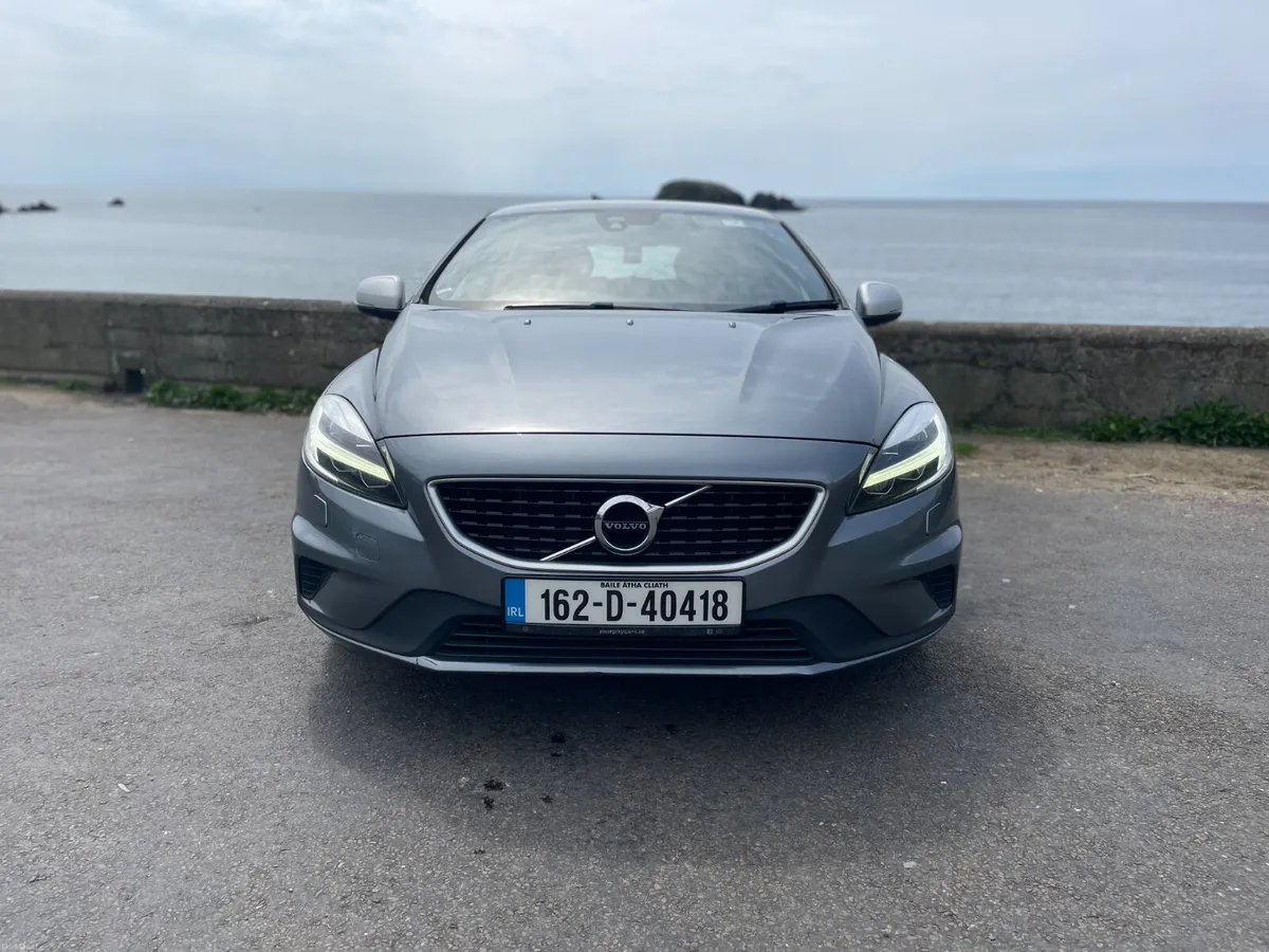162 Volvo V40 R-Design.. Auto.. Low KMs.. 1 Owner - Image 2