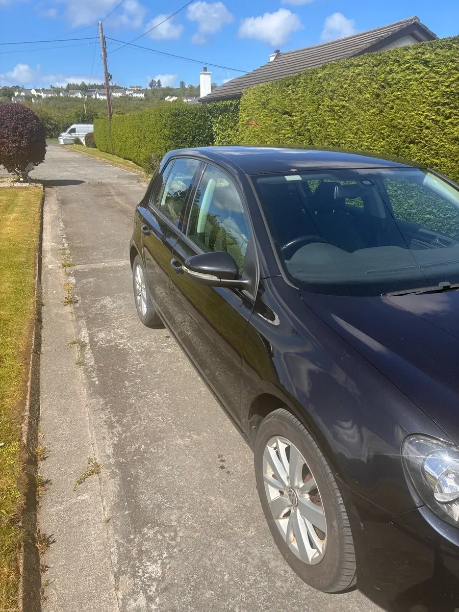 Volkswagen Golf - Image 4