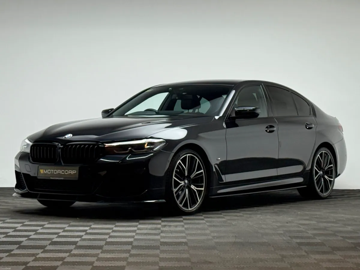 BMW 5-Series 520D M SPORT - Image 3