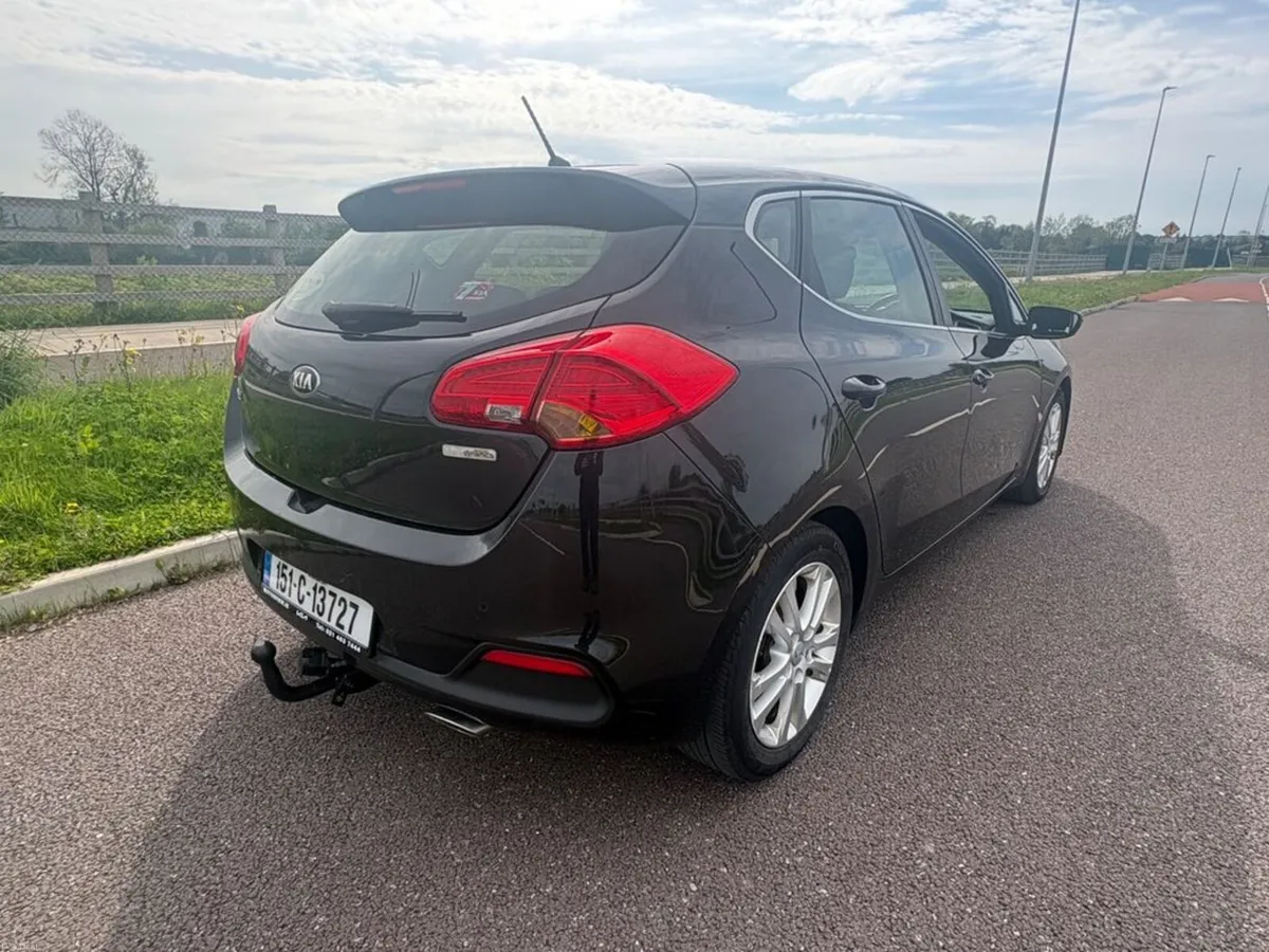 Kia Ceed 1.6D 5DR HATCH - Image 4
