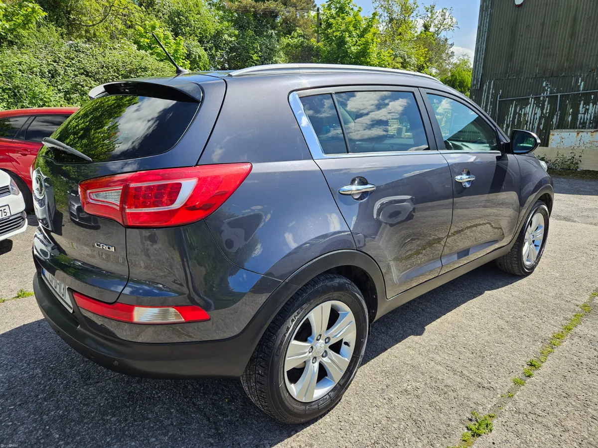 Kia Sportage 2013 1.7 EX model only 118klm - Image 4