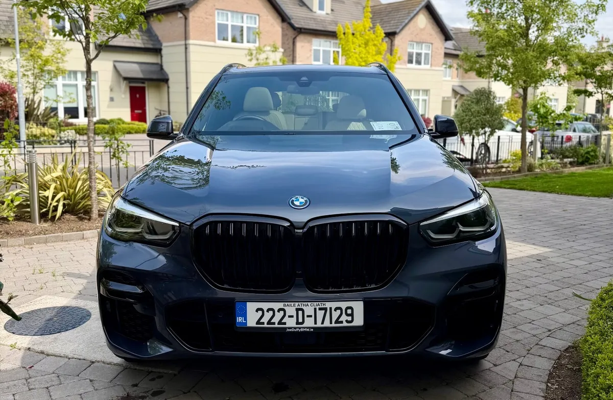 BMW X5 2022 - excellent condition, beautiful car - Image 1