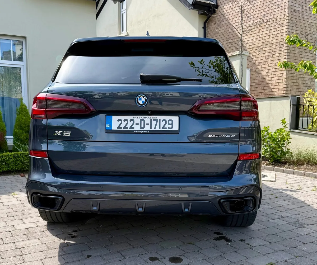 BMW X5 2022 - excellent condition, beautiful car - Image 2