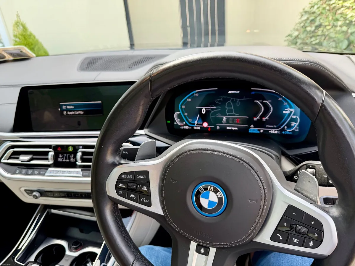 BMW X5 2022 - excellent condition, beautiful car - Image 5