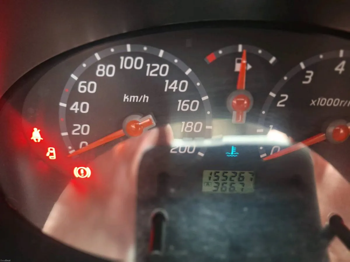 Nissan micra - Image 3