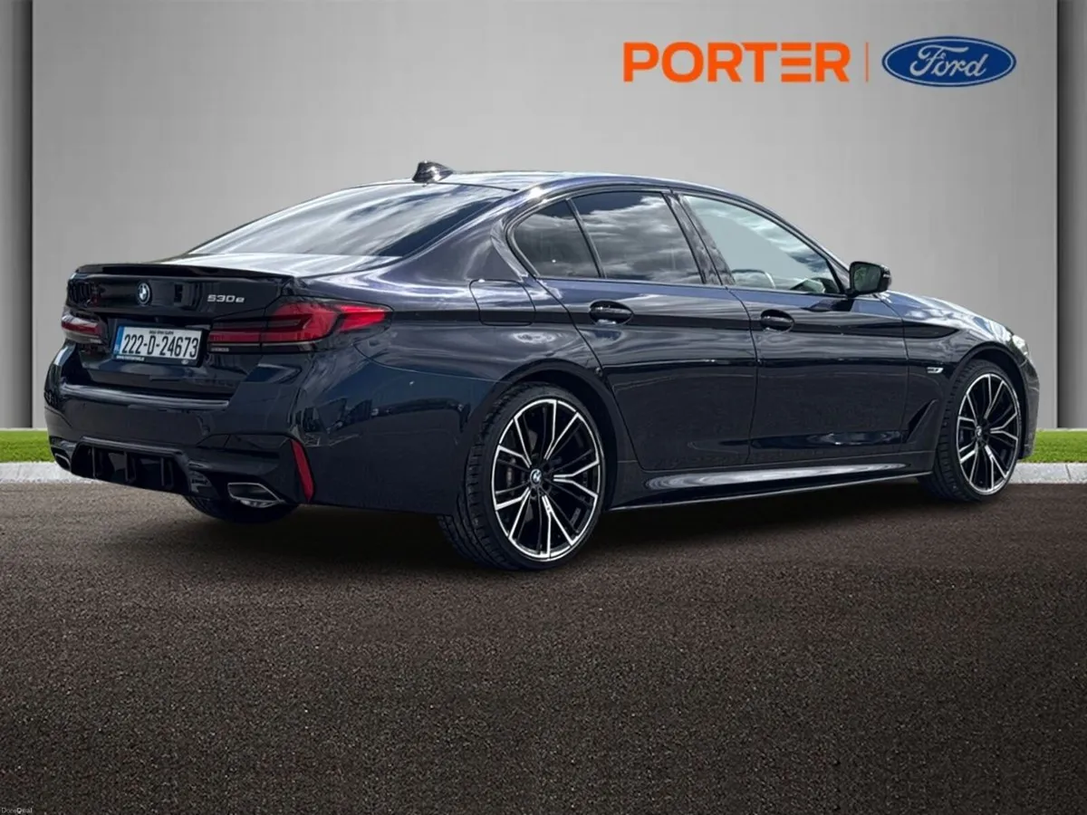 BMW 5-Series 530E M SPORT AUTO & Perfomance Kit! - Image 3
