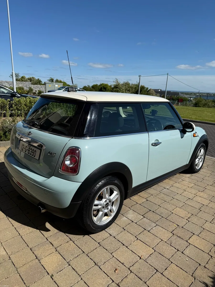 2012 Mini Cooper - Image 4