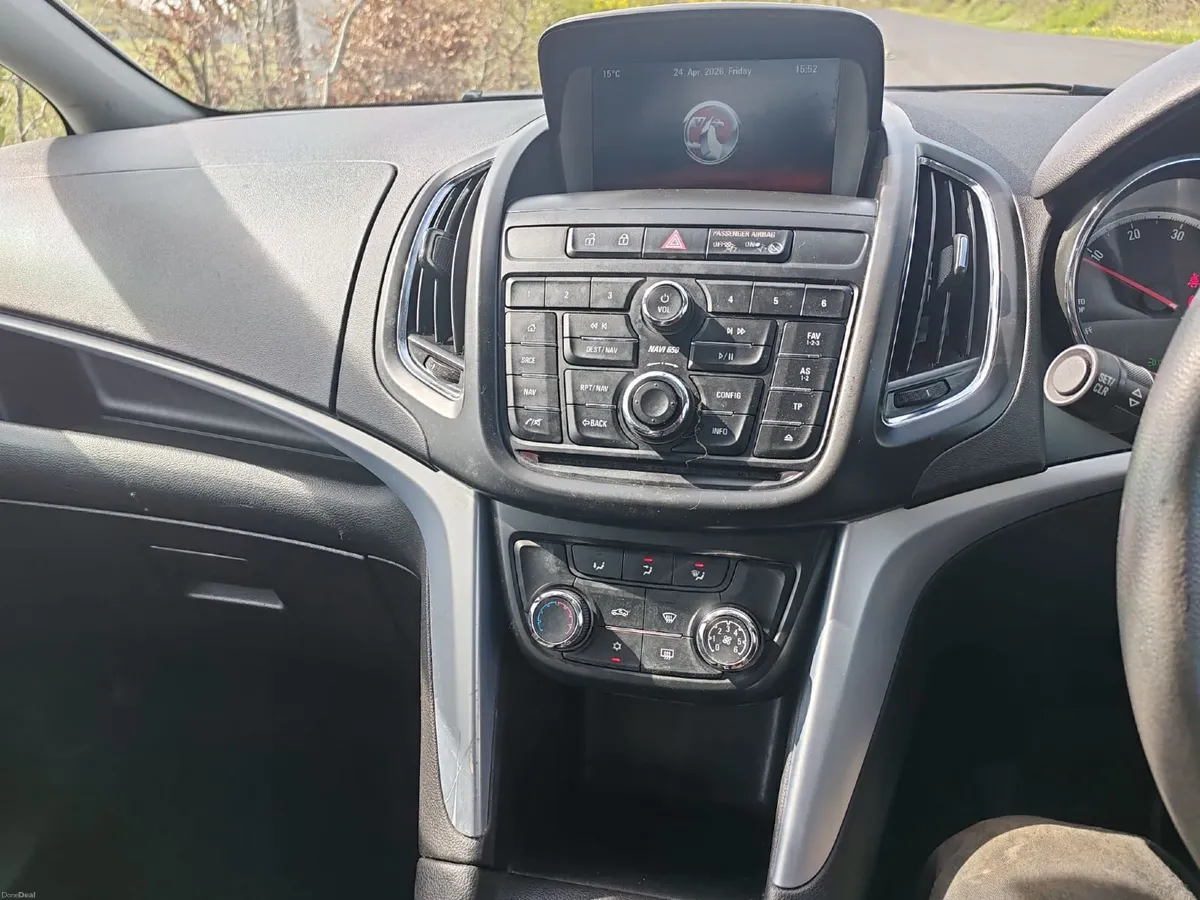 Vauxhall Zafira 2015 - Image 2