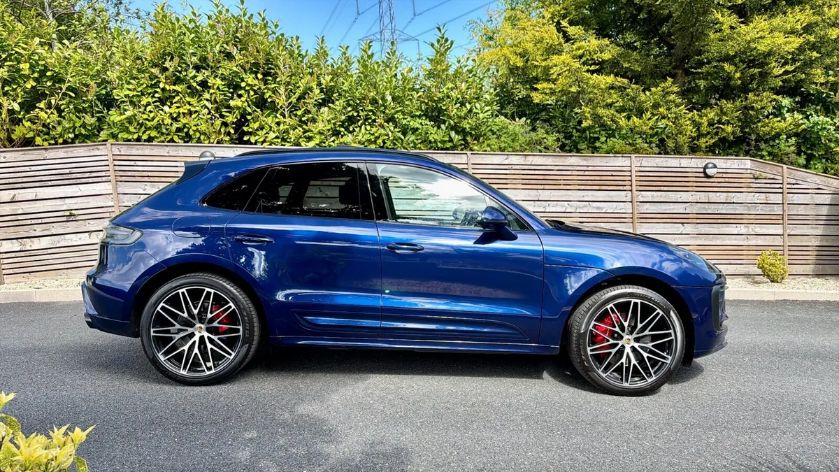 2023 Porsche Macan S 7 Speed AUTO - Image 2