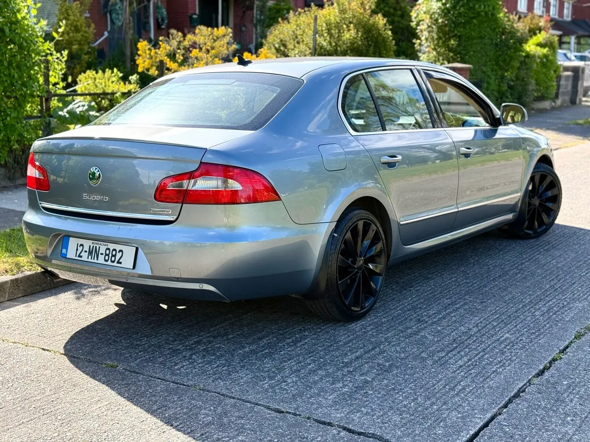12 Superb 1.6 TDi Huge Speck ! Nct Tax - Image 3