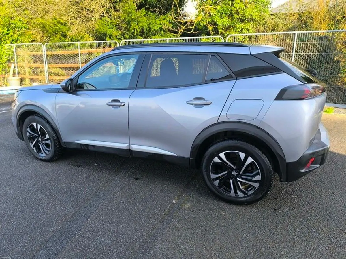 Peugeot 2008 Allure 1.2 Petrol - Image 2
