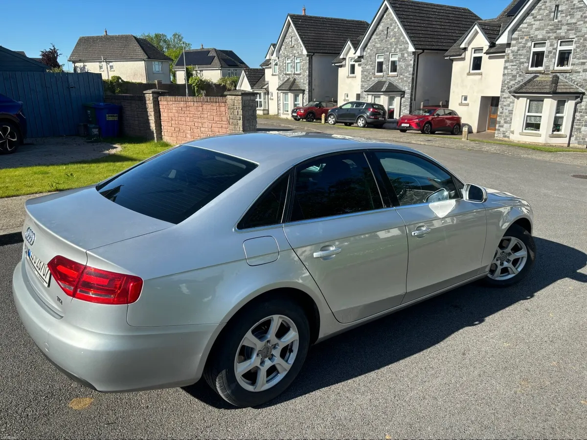 2011 Audi A4 high spec model 2.0 TDI 140 bhp 6 - Image 2