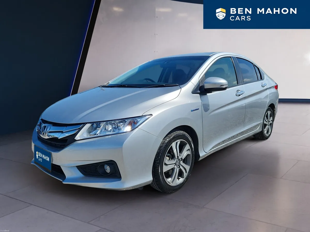 Honda Civic Grace 1.5Hybrid Automatic - Image 1