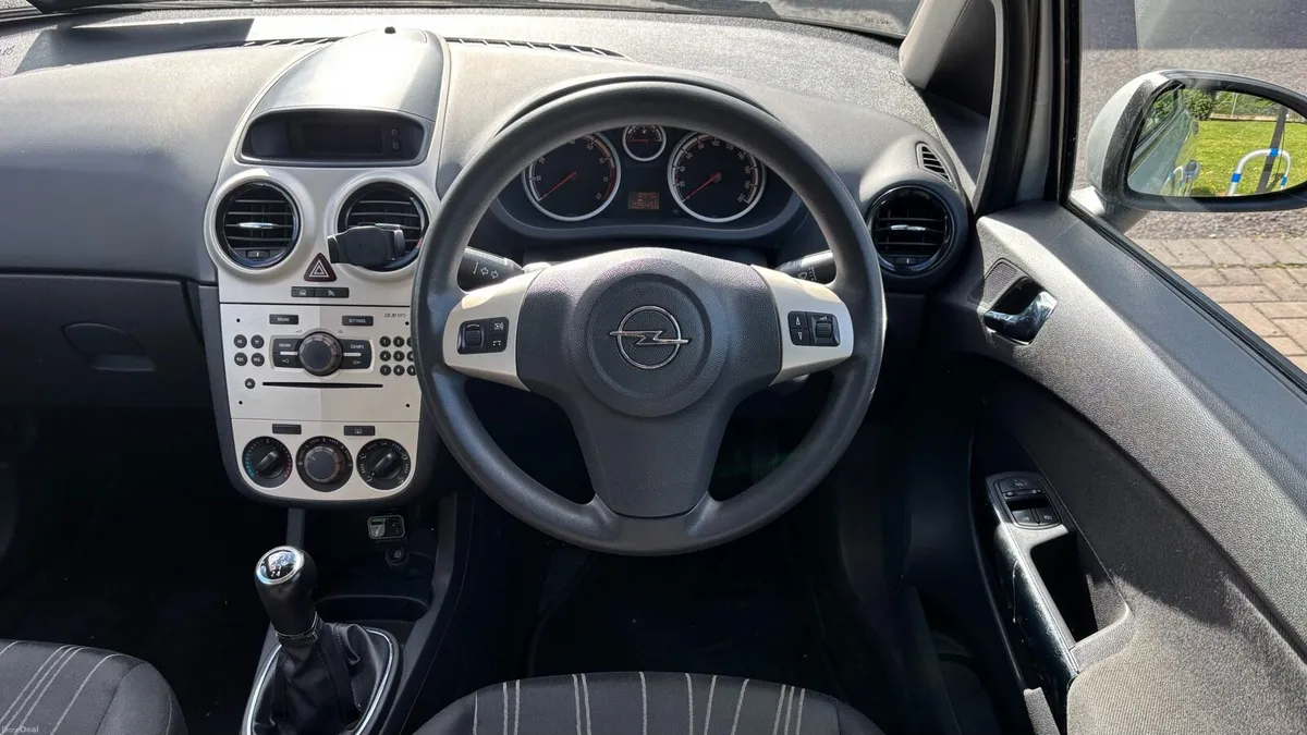 Opel Corsa 1.2 | Fresh NCT and Tax | Low Km’s - Image 4