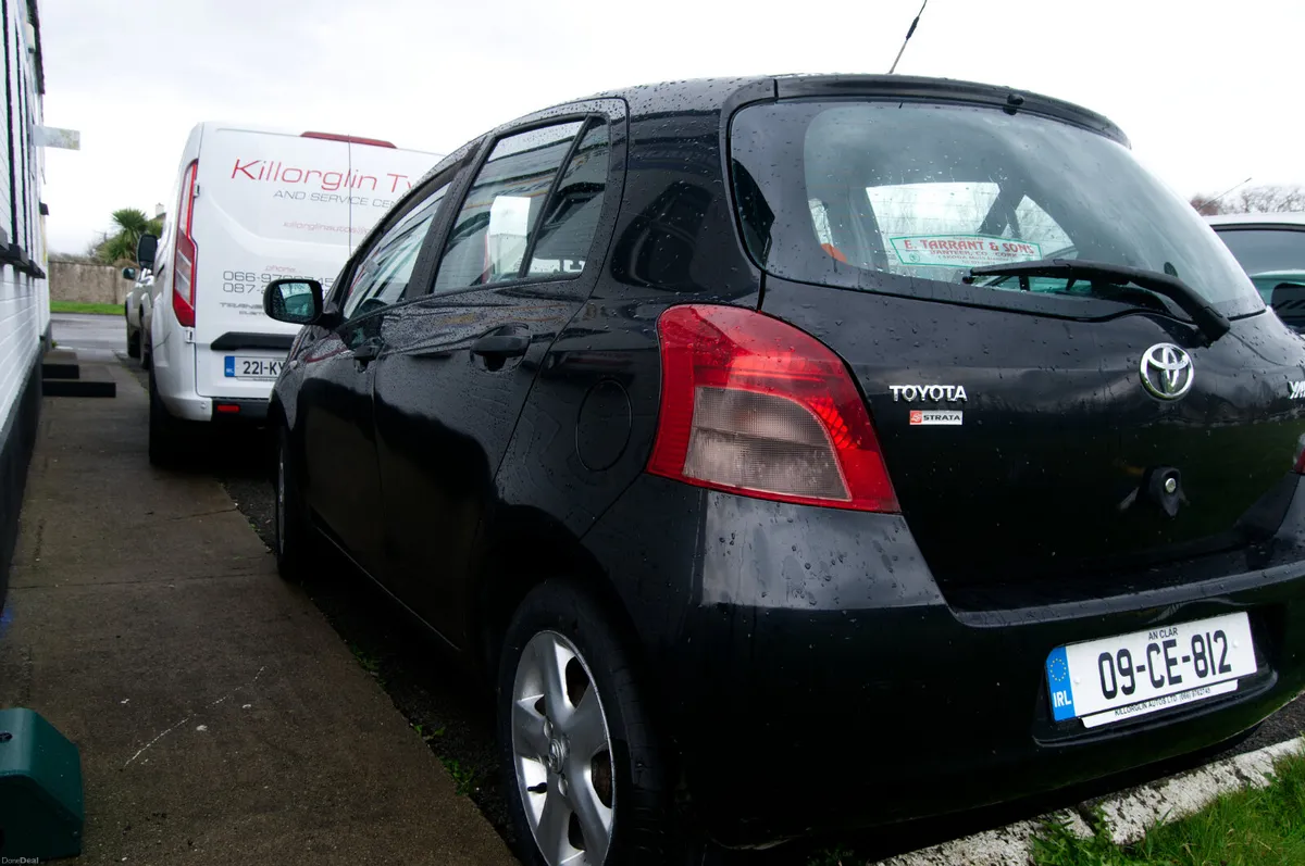Toyota Yaris 2009 1.0 VVT-i Strata - Image 3