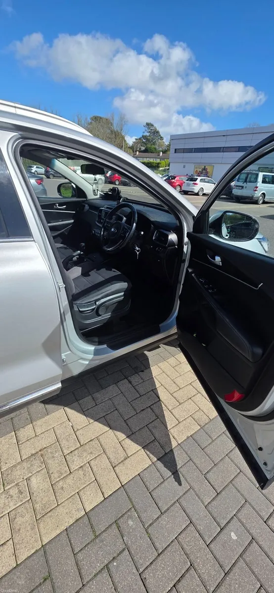 Kia Sorento 2016 - Image 3