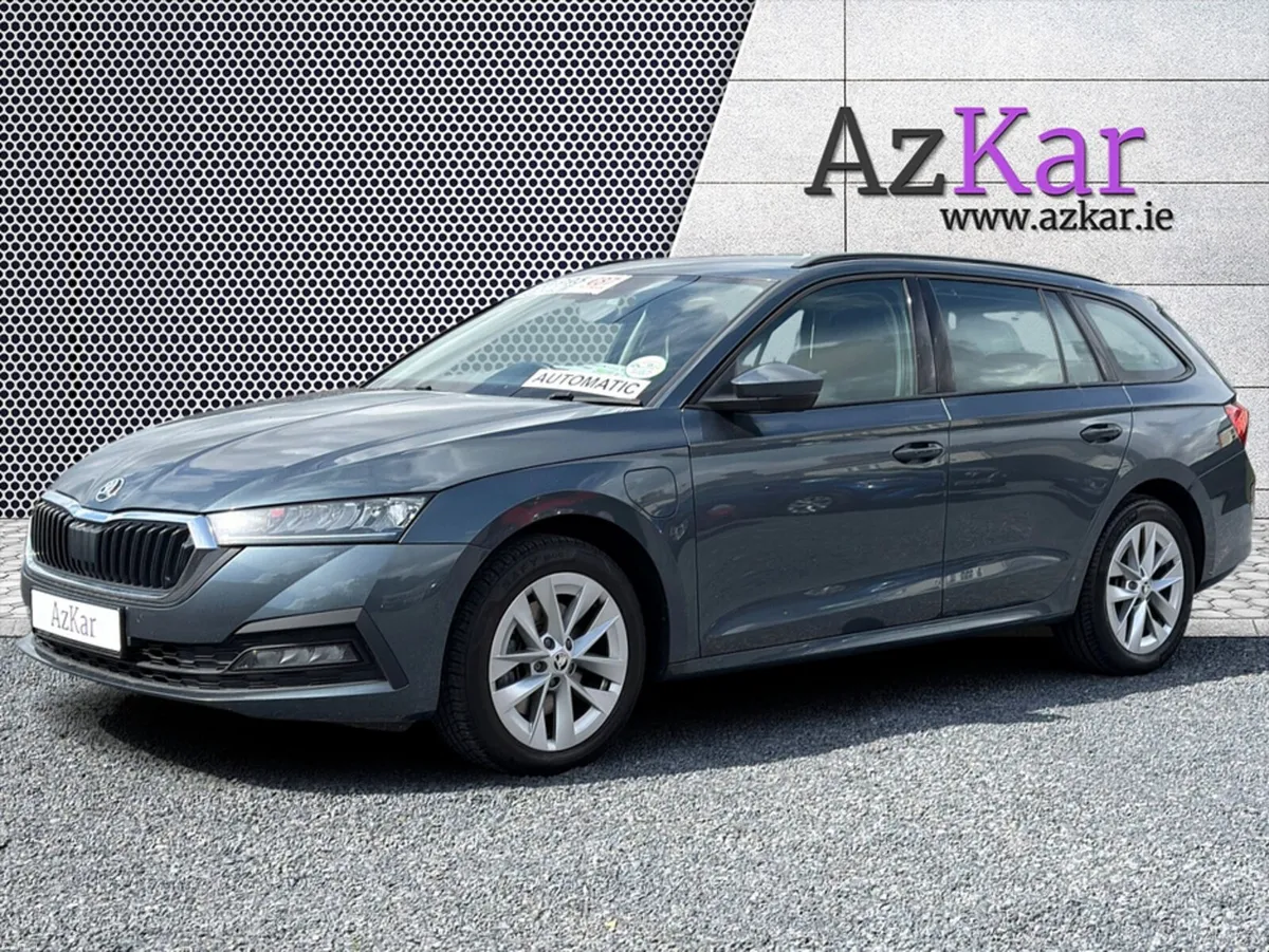 Skoda Octavia 2022 STYLE 1.4 TSI PHEV AUTOMATIC ES - Image 3