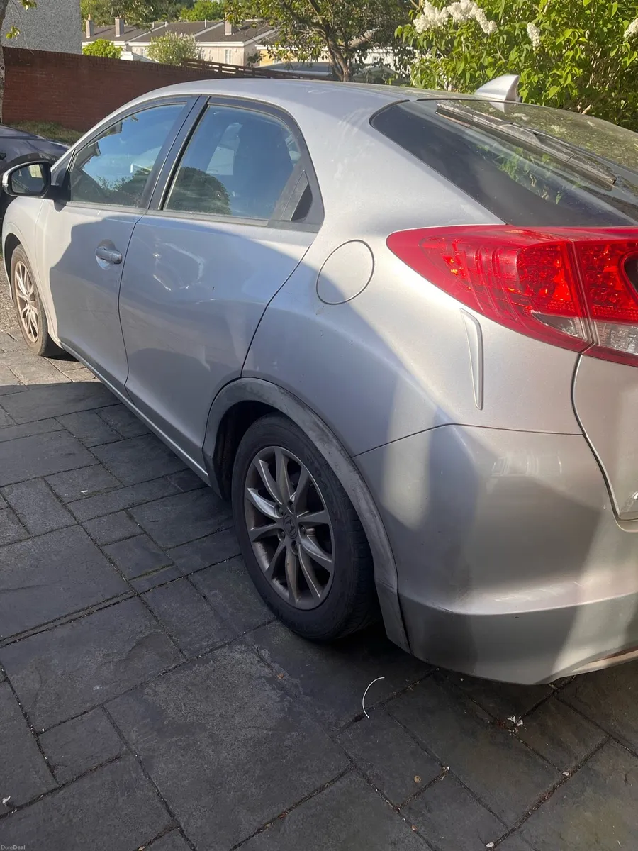 Honda Civic - Image 2