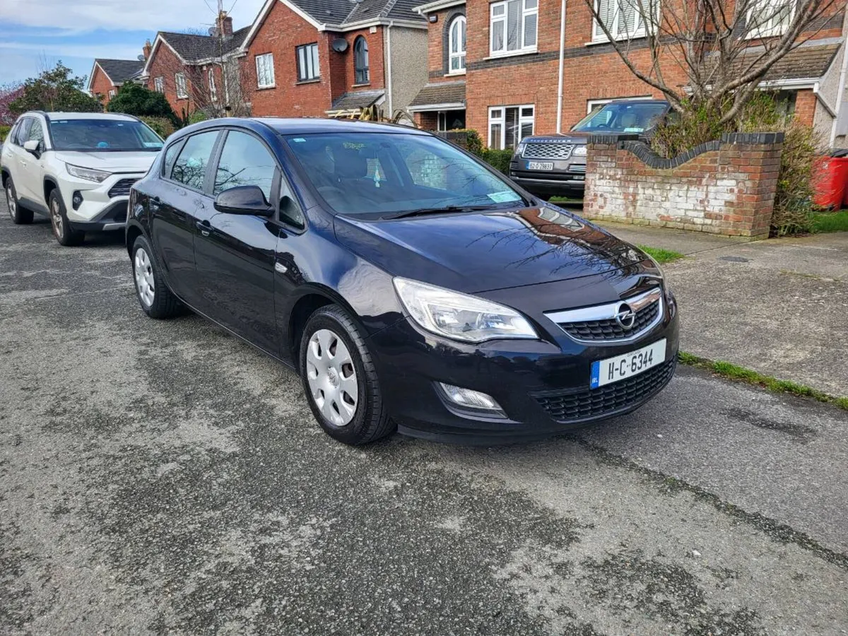 Opel Astra Diesel 1.3 Cdti. New Nct..tax end July - Image 1