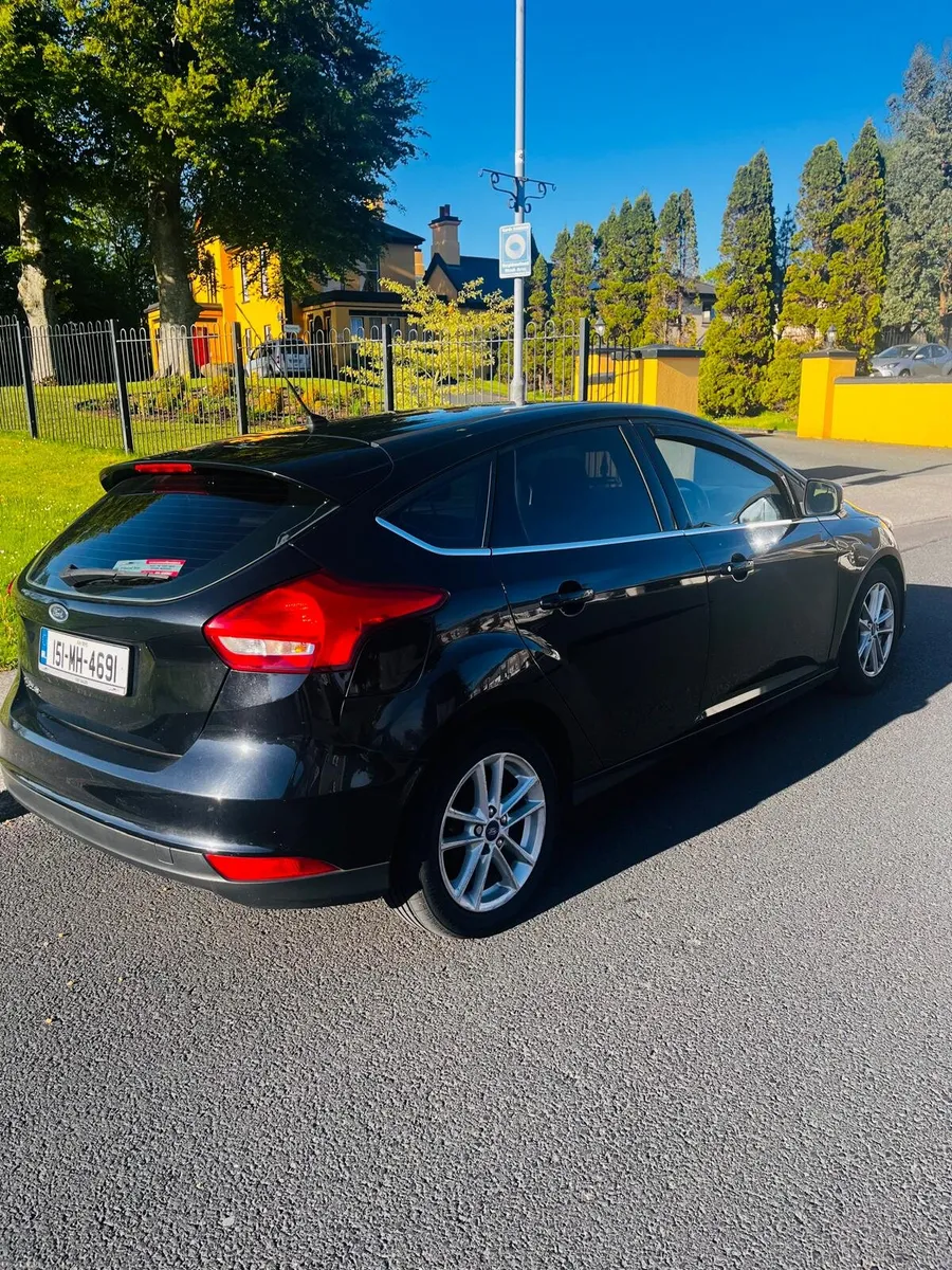 2015 FORD FOCUS 1.6L TDCI ZETEC 113BHP 5DR - Image 1