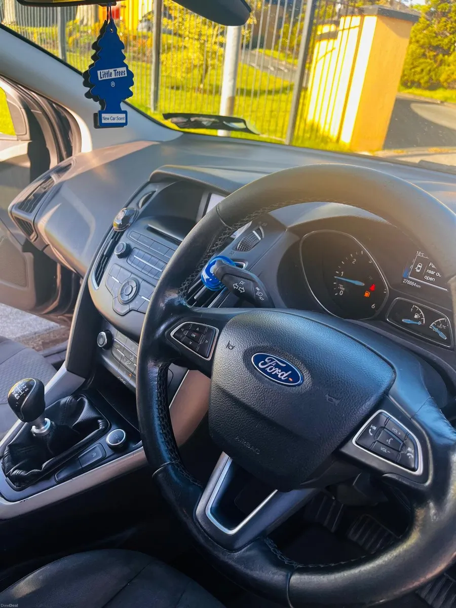 2015 FORD FOCUS 1.6L TDCI ZETEC 115BHP - Image 5