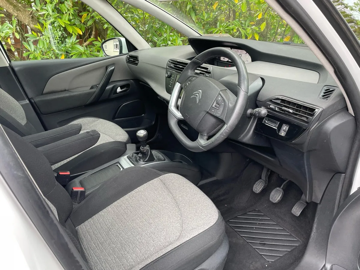 151 Citroen C4 grand Picasso “ VALUE “ €3850 - Image 4