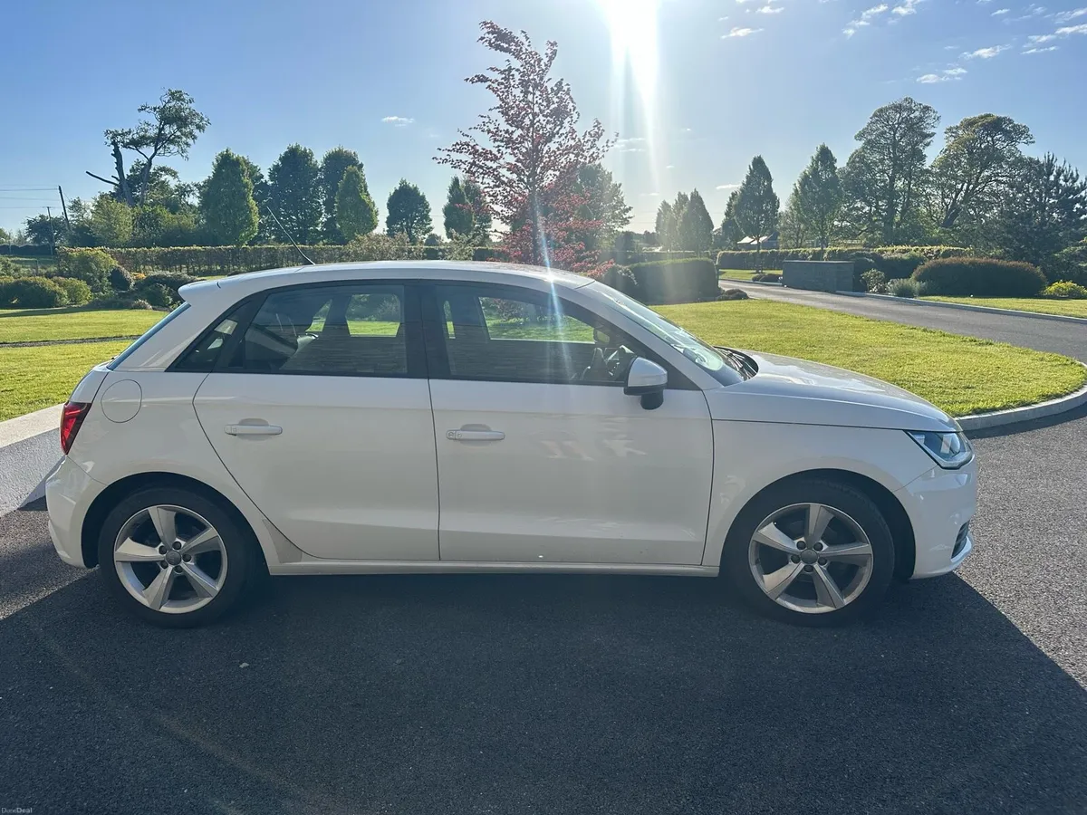 Audi A1 | 2018 - Image 2