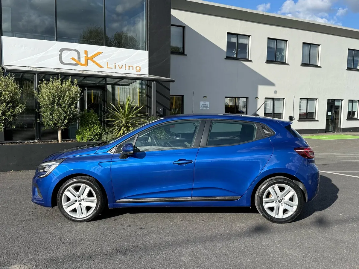 2022 Renault Clio 1.0 Petrol 95000KM - Image 2
