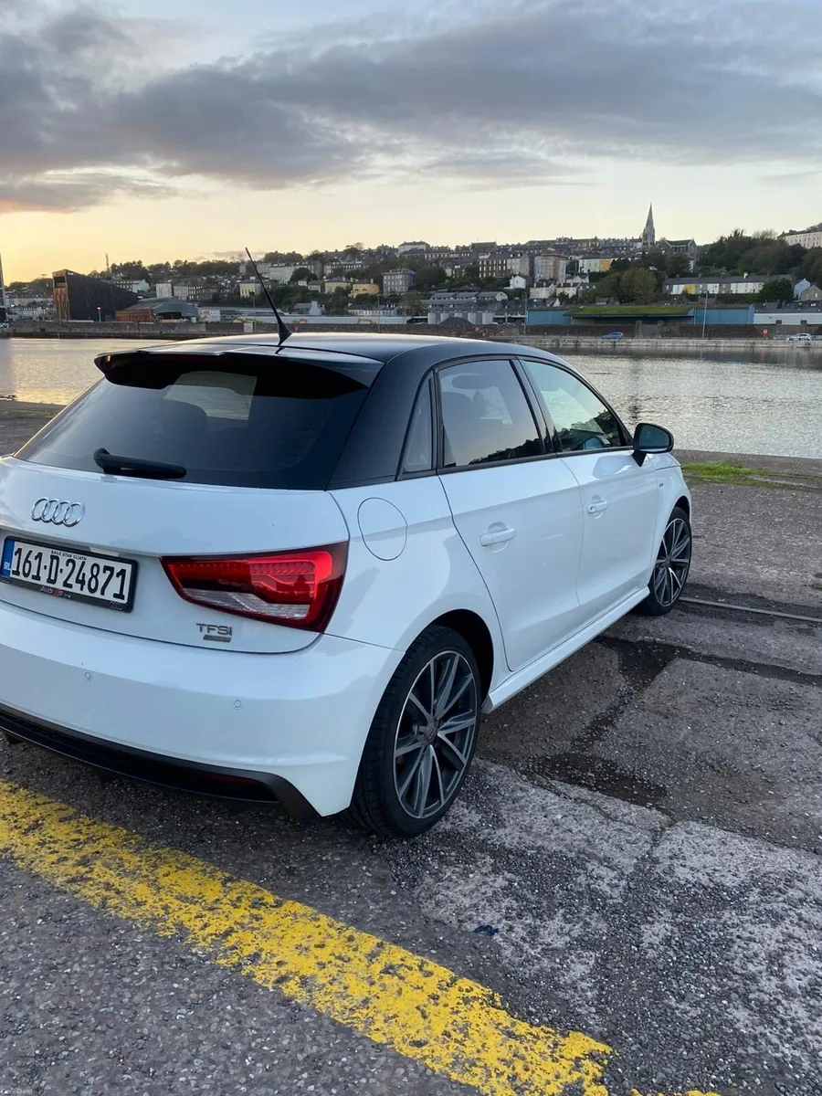 Audi A1 Sportback 1.0 TFSI Sline - Image 1