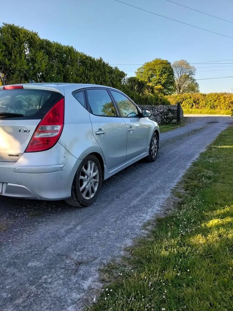 Hyundai i30 2011 - Image 4