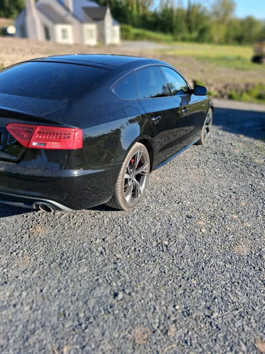 Audi A5 Sline 3.0 Black Edit TDI QUT A £5500 - Image 2