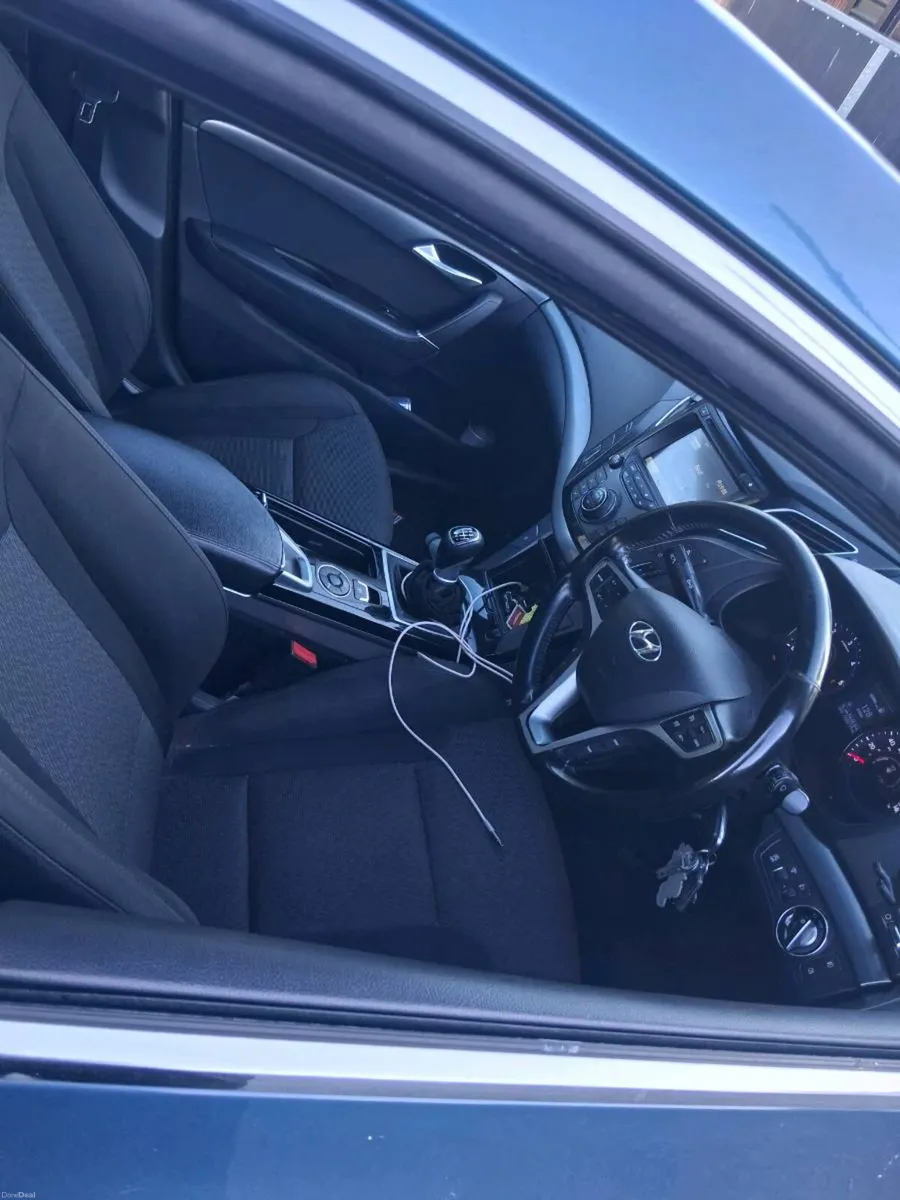142 Hyundai i40 1.7 diesel - Image 4