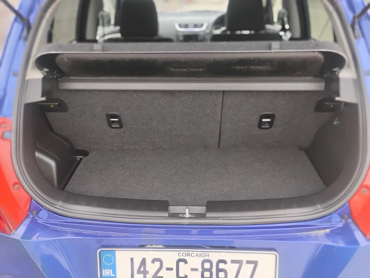 LOW MILEAGE AUTOMATIC - Image 5