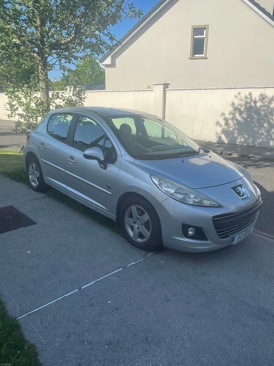 Peugot 207 Envy 2011 - Image 1