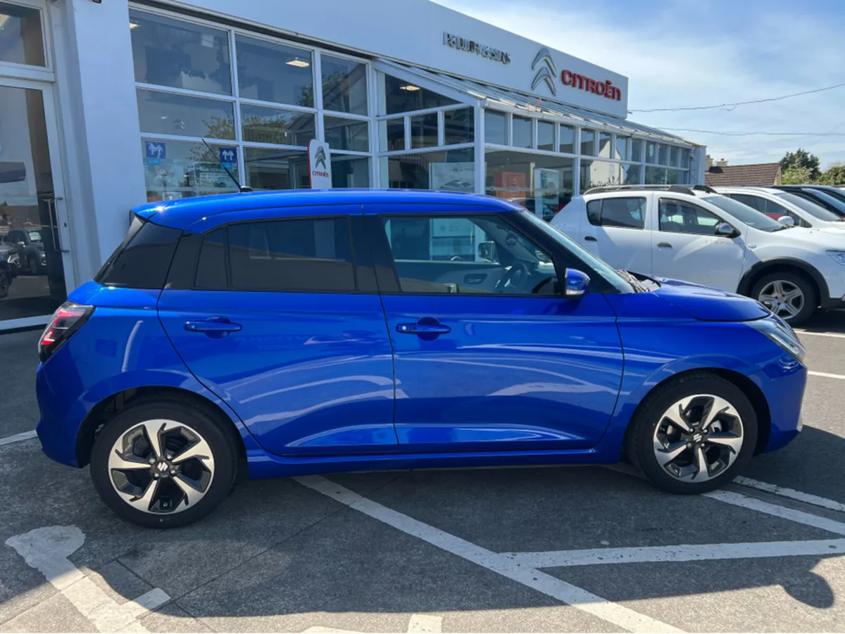 Suzuki Swift 1.2 HYBRID ULTRA 5DR - Image 2