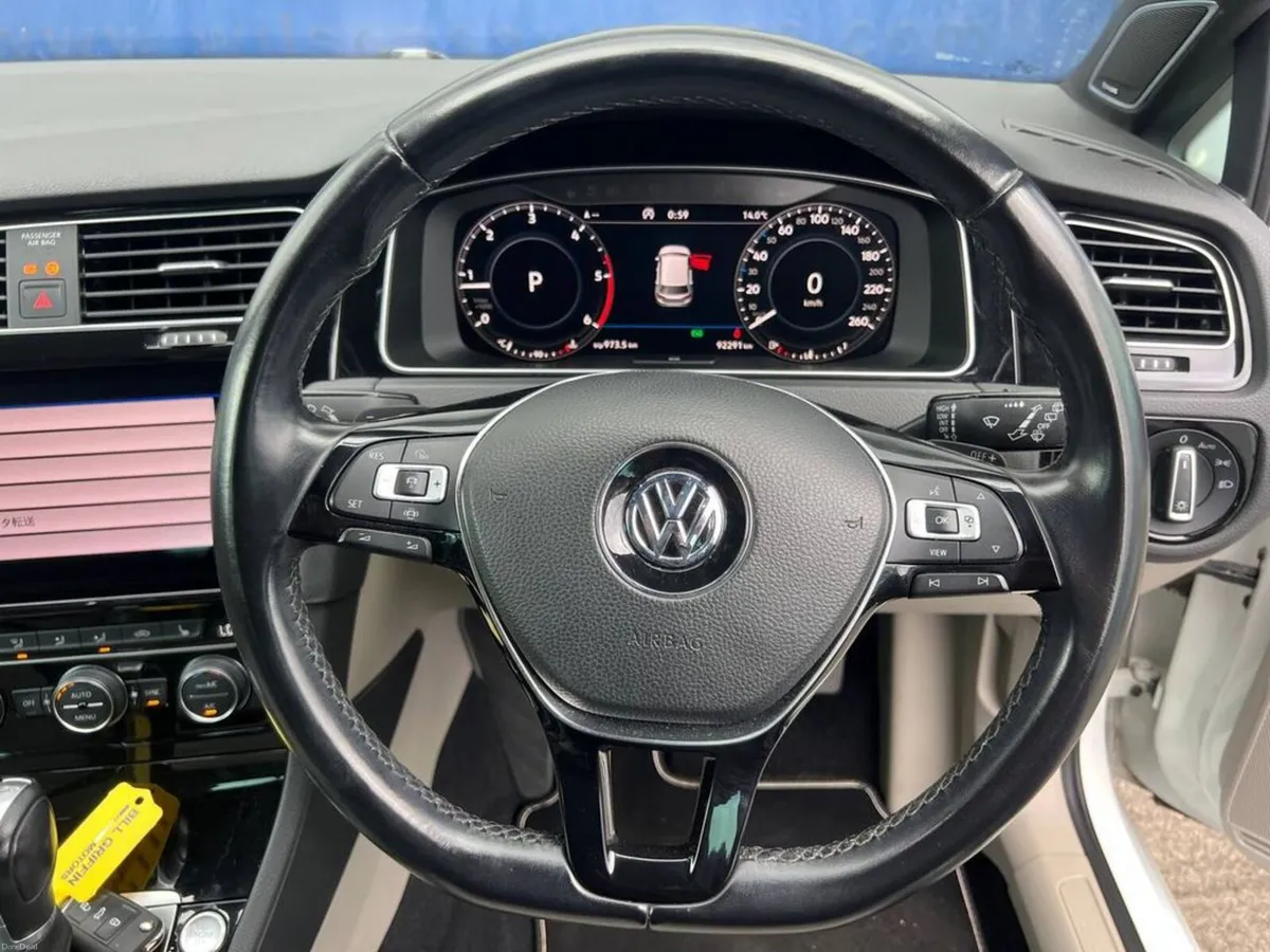 Volkswagen Golf HIGHLINE 2.0 TDI *LEATHER PACKAGE* - Image 4