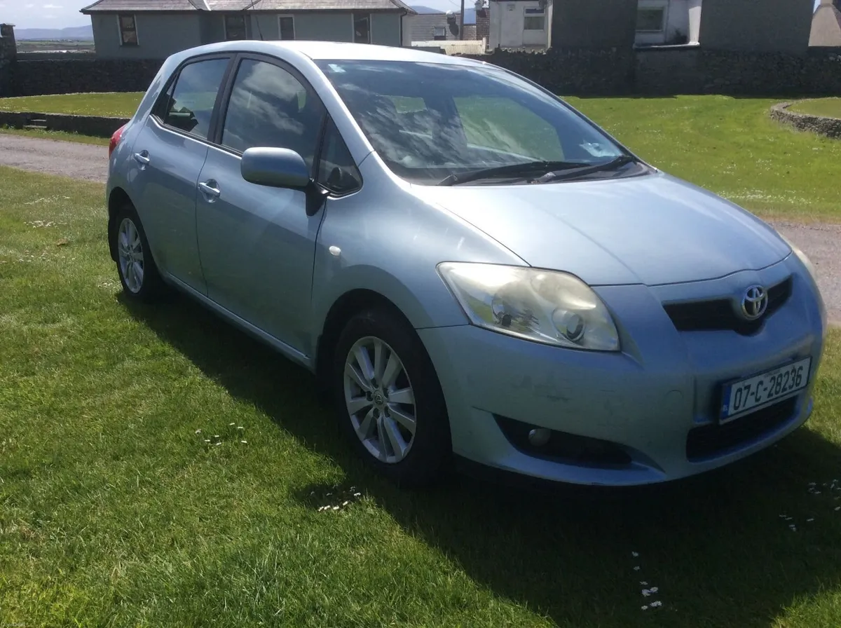Toyota Auris 2007 Automatic petrol - Image 1