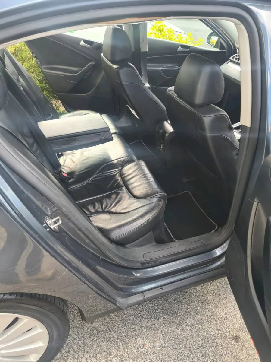 VW PASSAT 2.0 TDI - Image 3