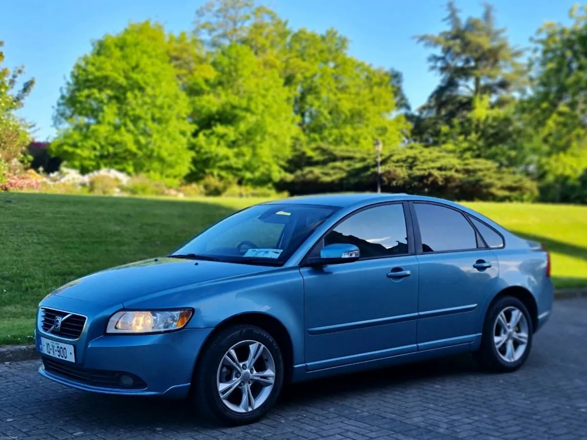2010 Volvo S40 1.6Diesel new nct 07/27 - Image 1