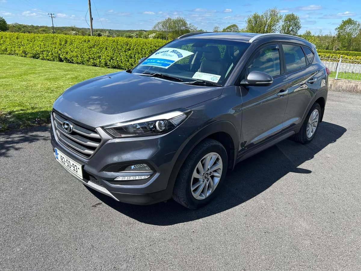 Hyundai Tucson Executive 1 Owner 2018 - Image 3